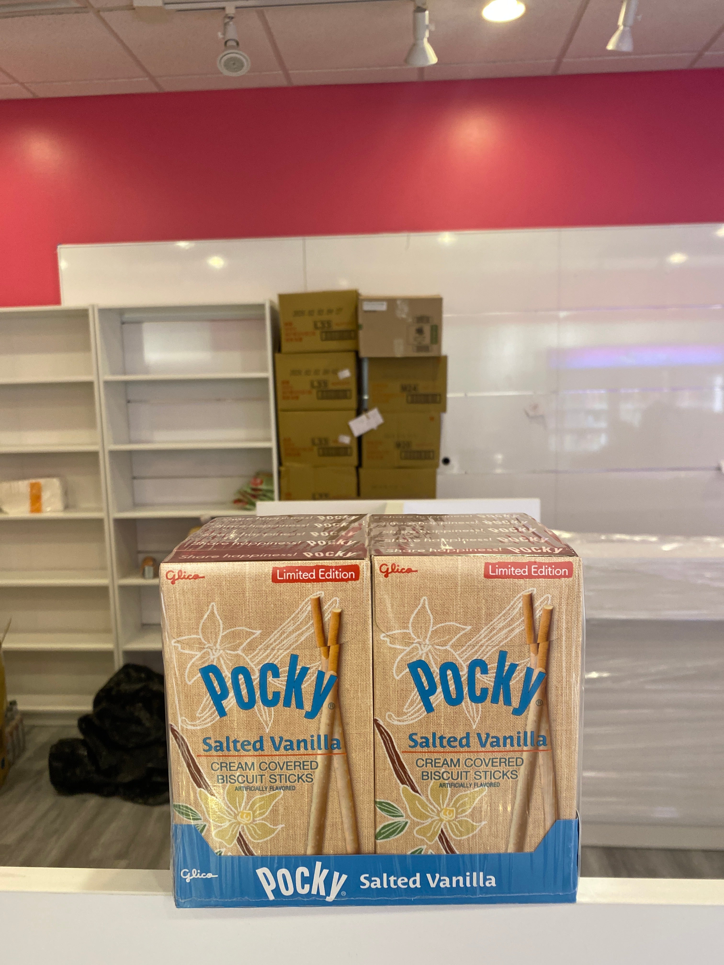 Pocky salted vanilla biscuits sticks