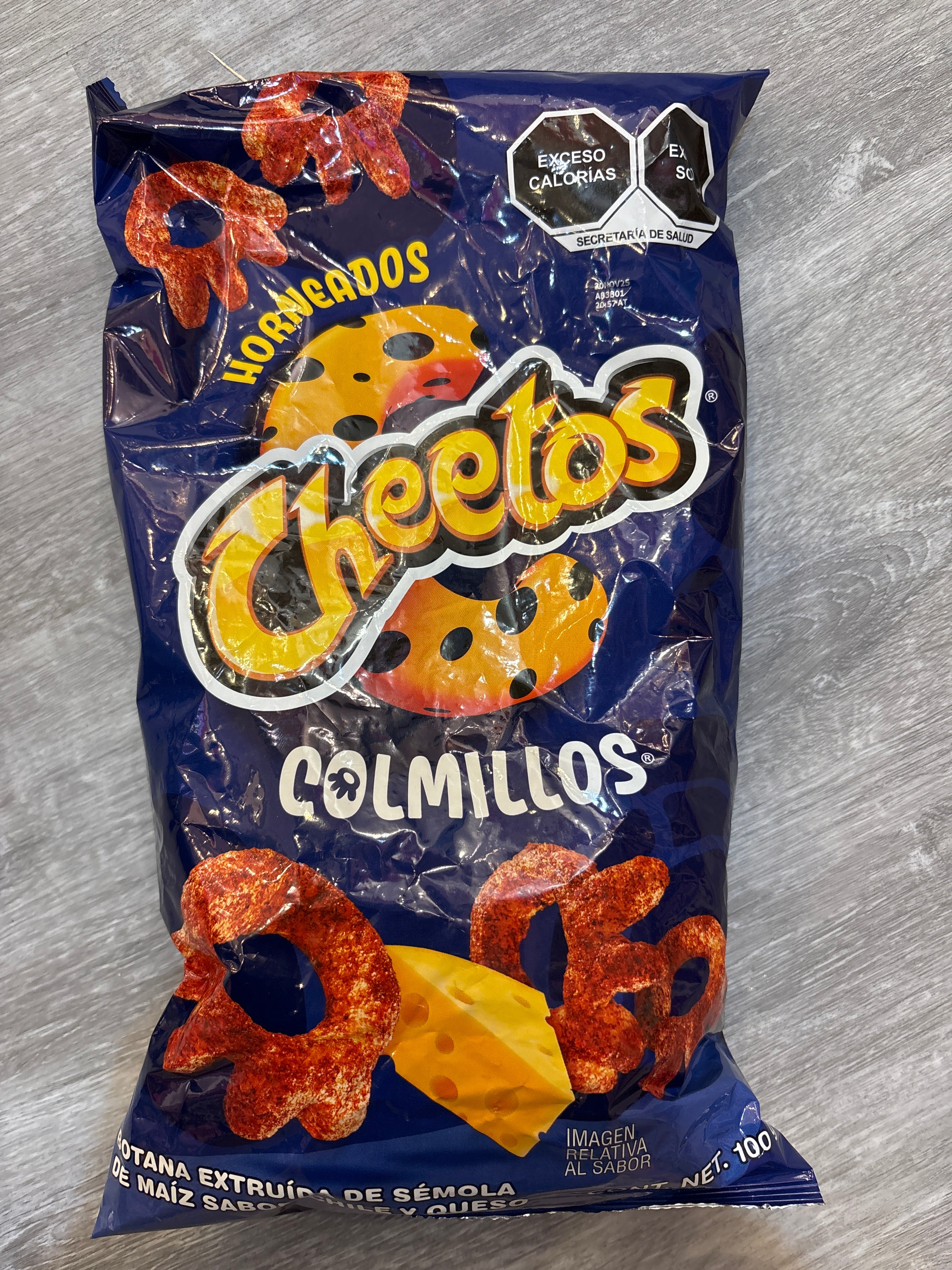 Cheetos colmillos