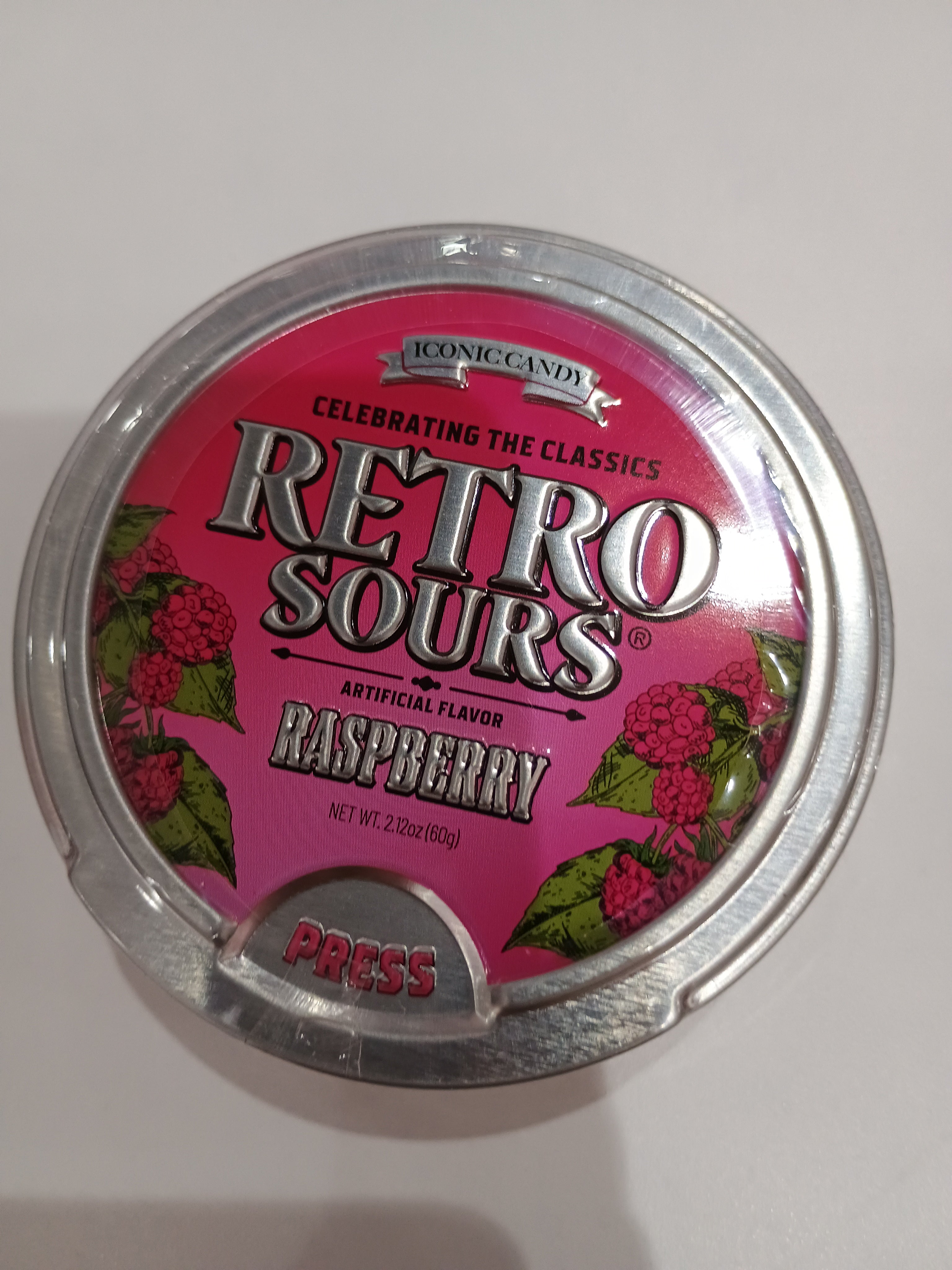 Retro sour Raspberry