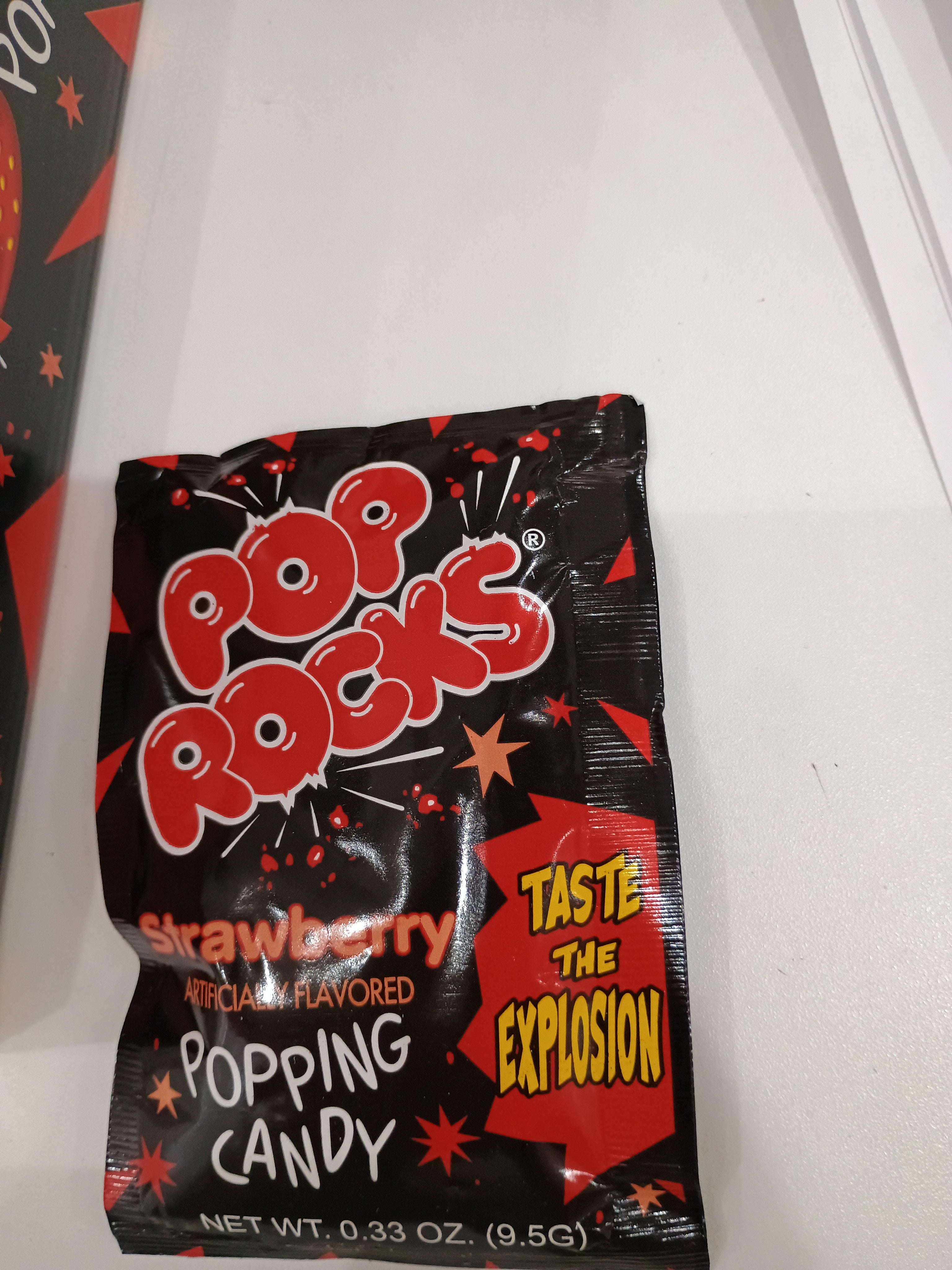 Pop rocks strawberry