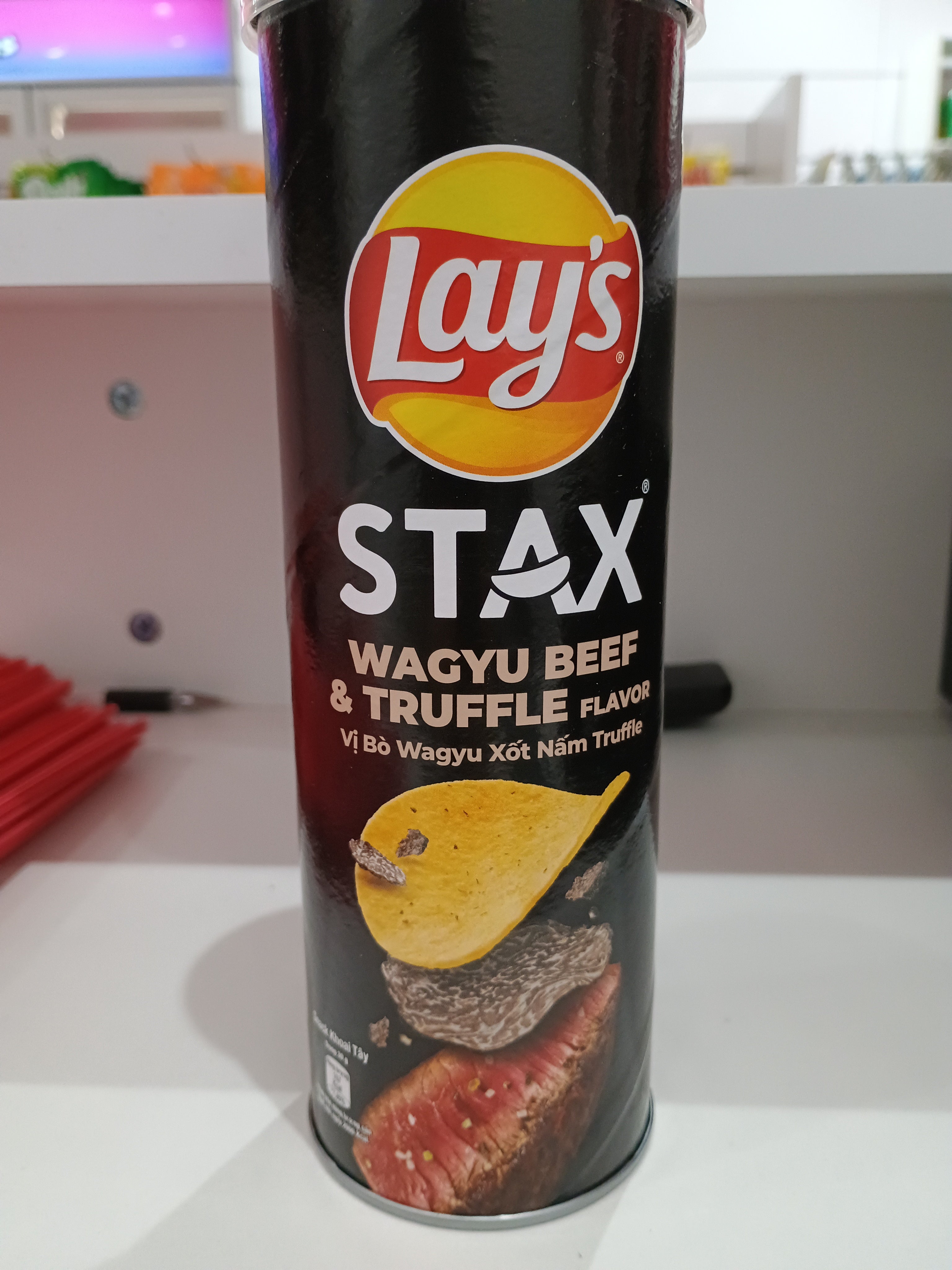 Lays stax wagyu beef and truffle flavor