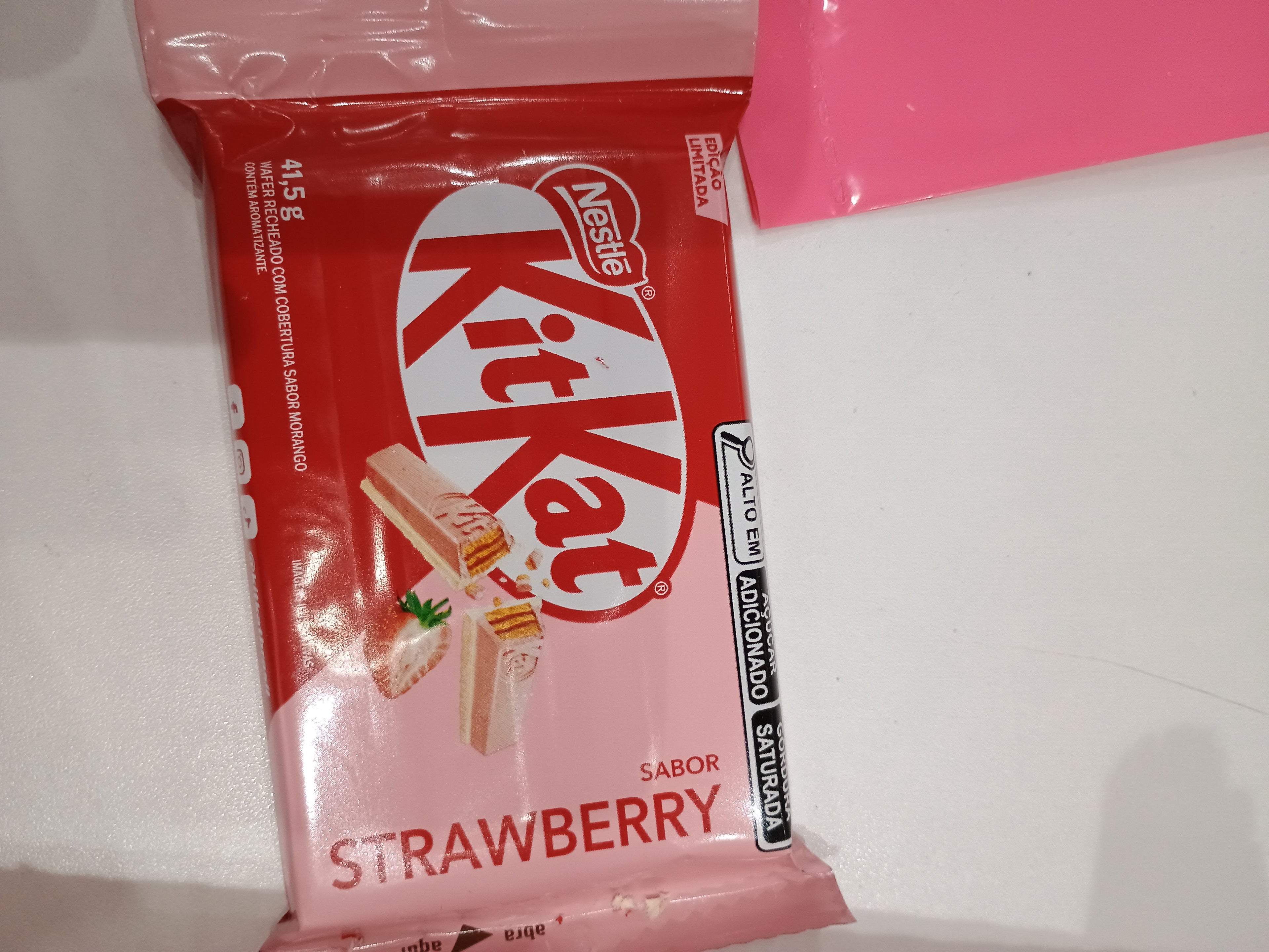Kitkat sabor strawberry