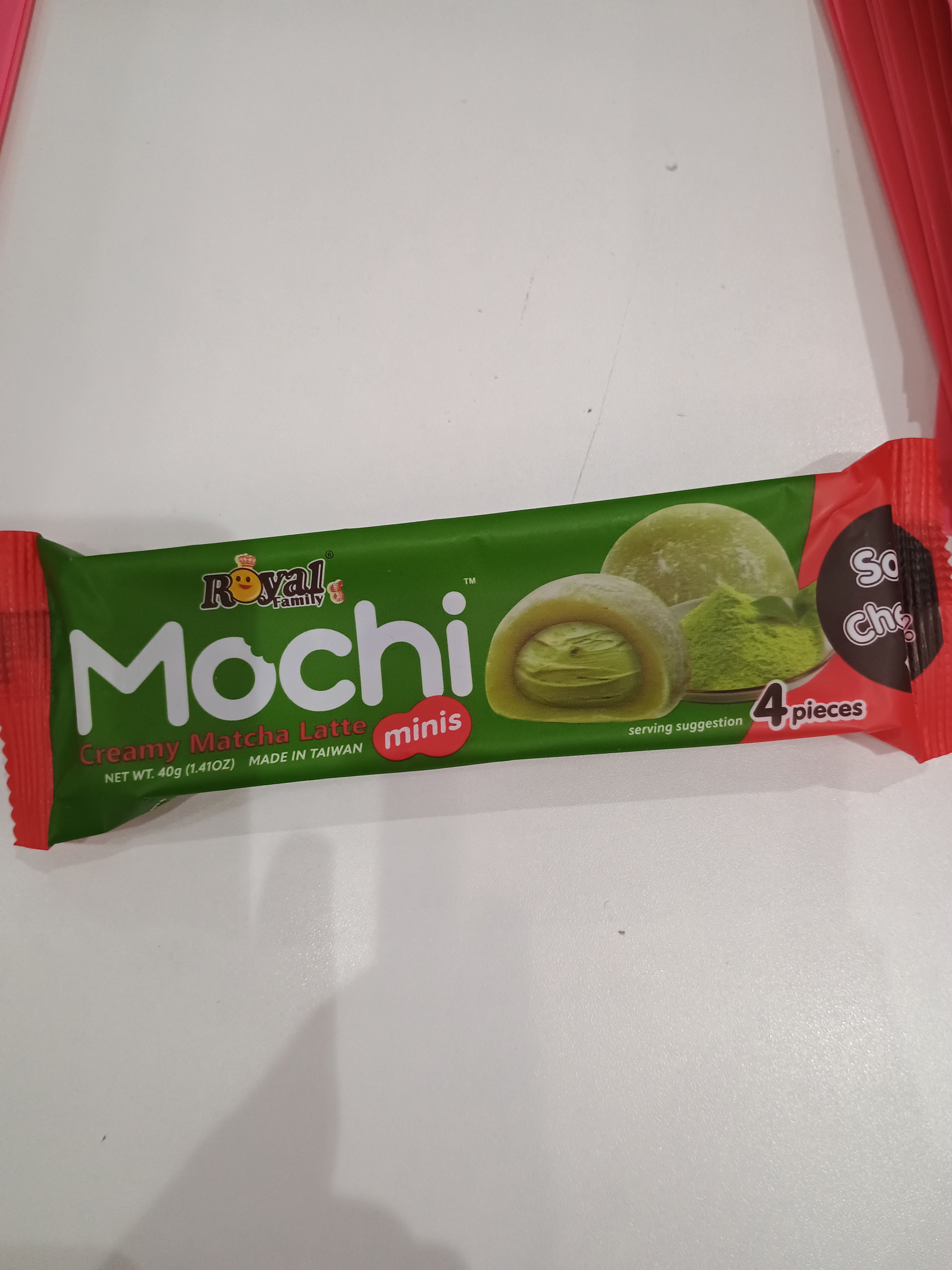 Royal family mochi creamy matcha latte minis